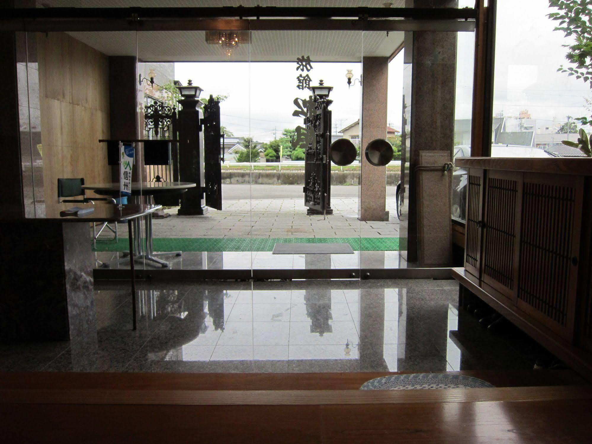Ryokan Matsukaze Мацумото Экстерьер фото